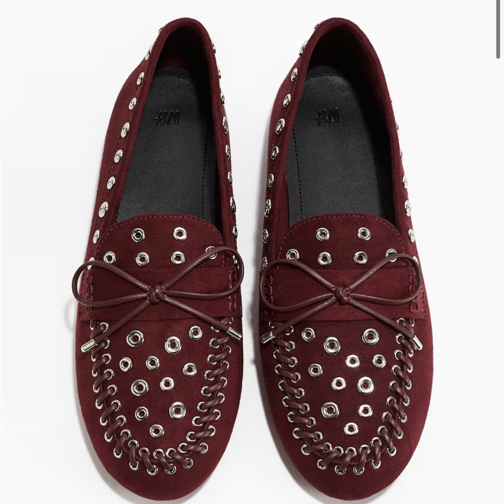 NEW H&M burgundy loafers